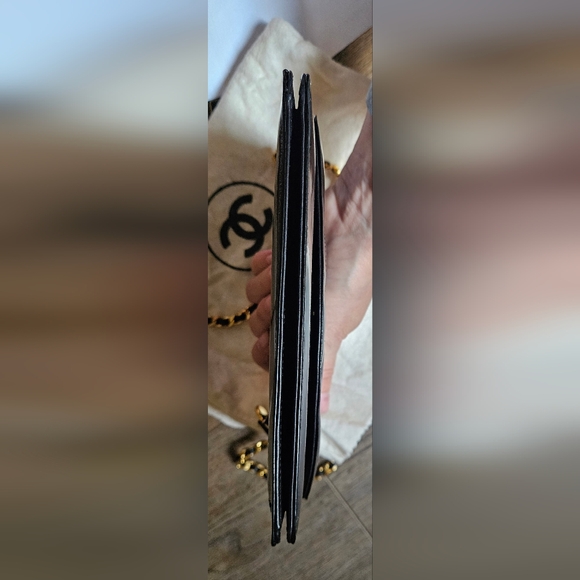 Chanel WOC in Black Patent Leather Vintage in EUC w/COA and dustbag - Picture 7 of 14